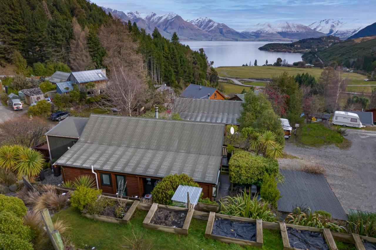Alpine Hideaway - 2 Bedroom Closeburn Bagian luar foto